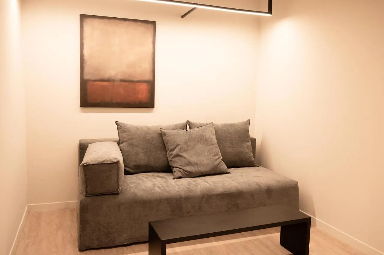 Taskou Luxury Suites Thessaloniki 0*,