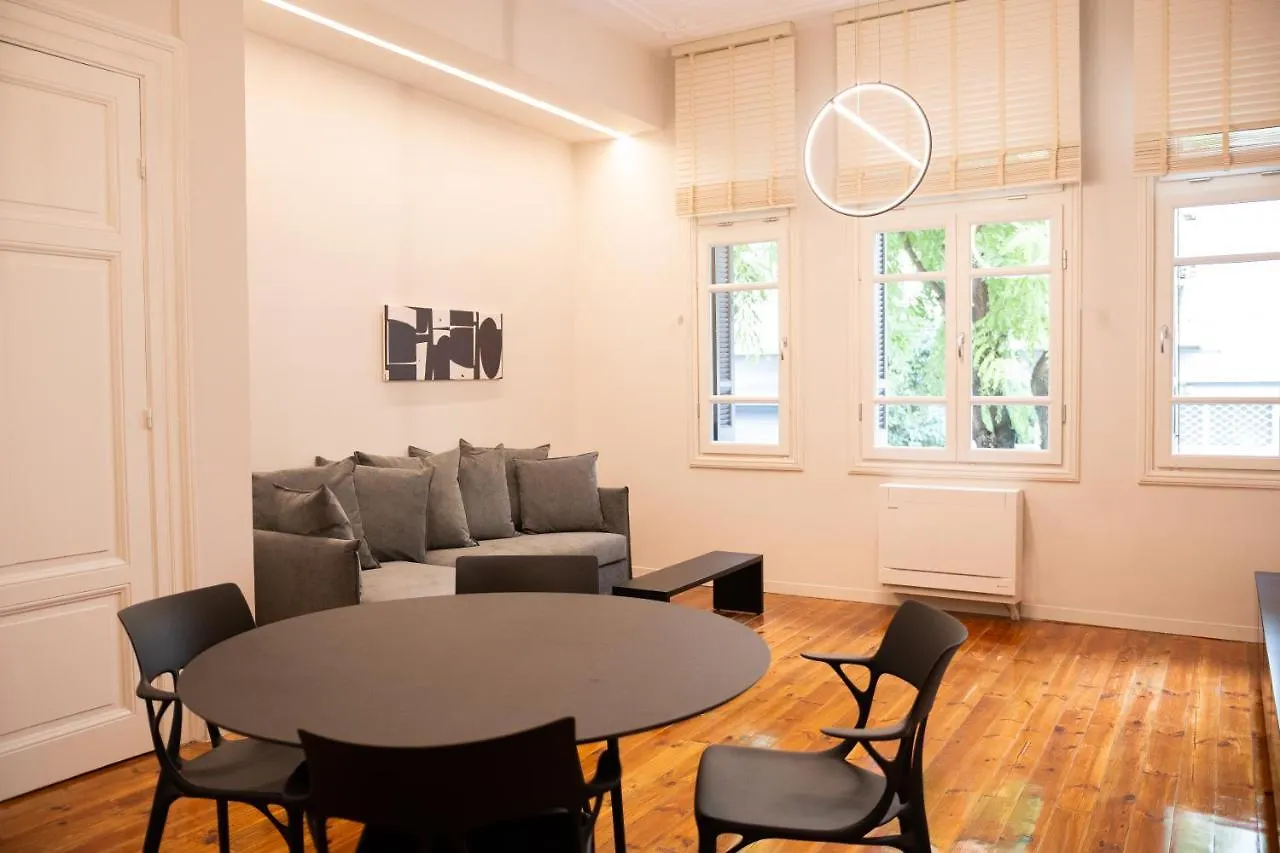 Taskou Luxury Suites Thessaloniki