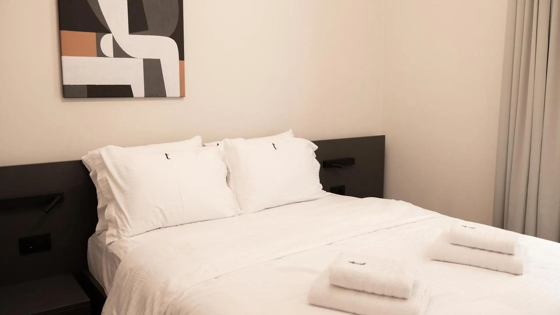 Taskou Luxury Suites Thessaloniki 0*,